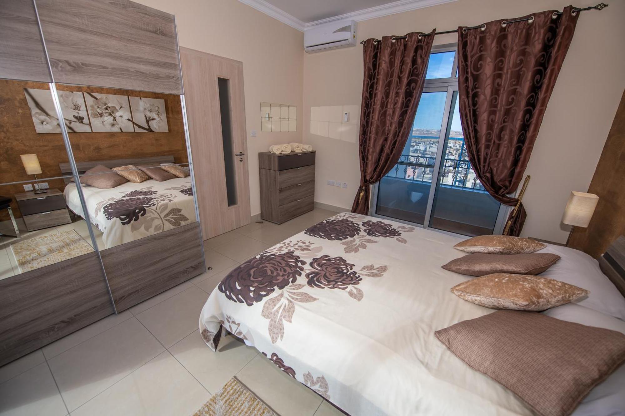 Francis Flats Modern Penthouse Apartment เมลลิฮา ภายนอก รูปภาพ